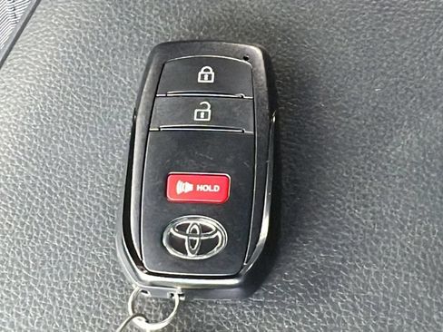 Used 2026 Toyota Tacoma SR5 RWD image 9