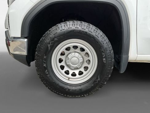 Used 2023 GMC Sierra 1500 Pro w/ Pro Value Package image 15