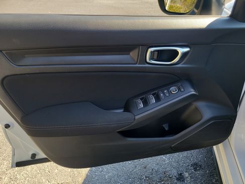 Used 2024 Honda Civic Sport image 14