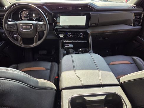 Certified 2024 GMC Sierra 1500 AT4 w/ AT4 Preferred Package AWD/4WD image 16