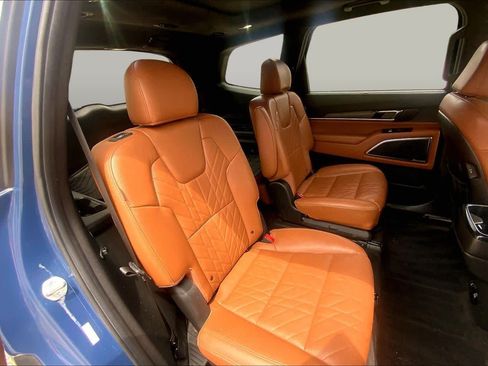 Certified 2024 Kia Telluride SX Prestige X-Line AWD/4WD image 20