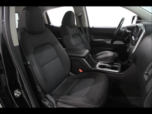 Used 2016 Chevrolet Colorado LT w/ Midnight Edition image 16