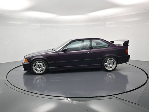 Used 1995 BMW M3 Coupe RWD image 2