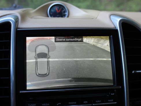 Used 2014 Porsche Cayenne AWD/4WD image 33