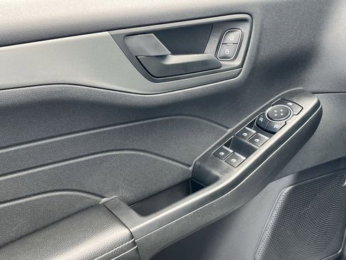 Used 2023 Ford Escape Active image 15