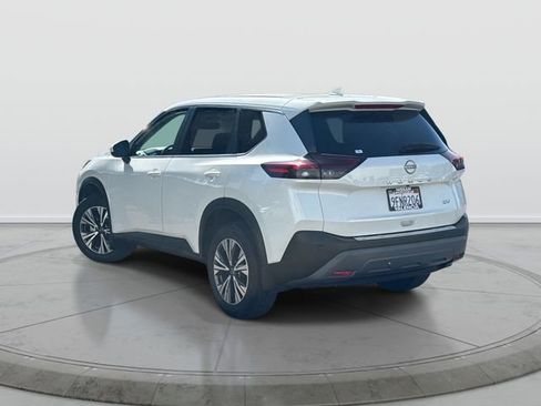 Certified 2023 Nissan Rogue SV image 5