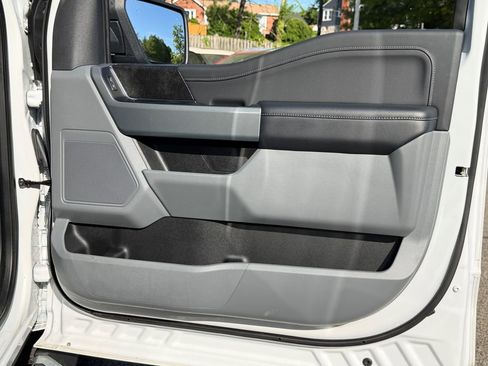 Used 2022 Ford F150 XLT w/ Equipment Group 302A High image 10