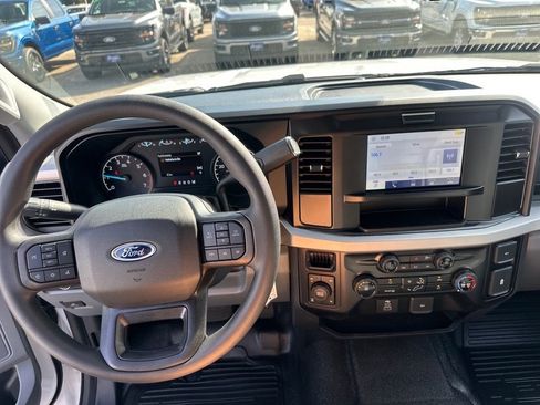 New 2026 Ford F250 XL image 3
