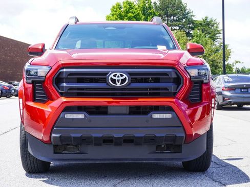 Used 2024 Toyota Tacoma SR5 w/ SR5 Upgrade Package RWD image 34