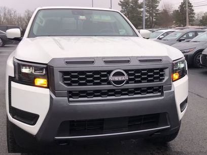 New 2026 Nissan Frontier SV w/ SV Convenience Package