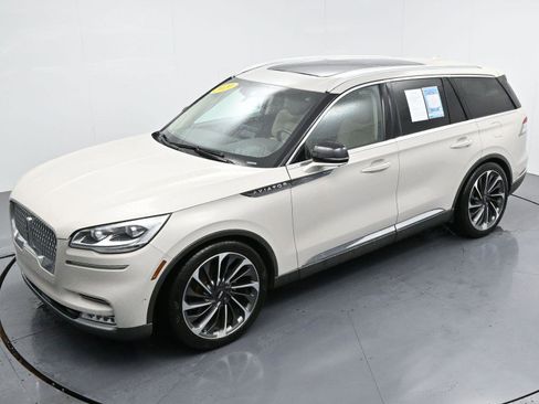 Used 2020 Lincoln Aviator Reserve w/ Equipment Group 202A image 44