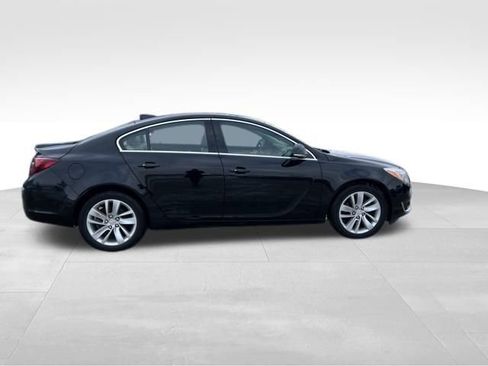 Used 2015 Buick Regal Premium image 8