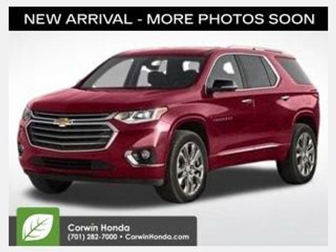 Used 2018 Chevrolet Traverse LT AWD/4WD image 1