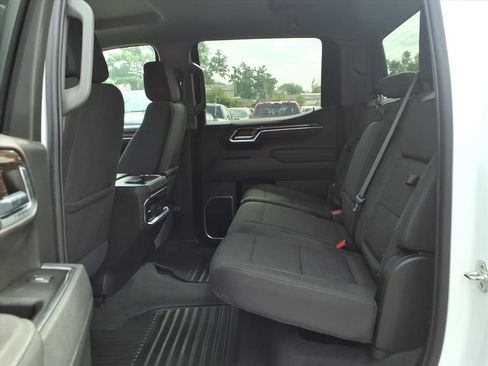 Used 2025 GMC Sierra 1500 Elevation image 29