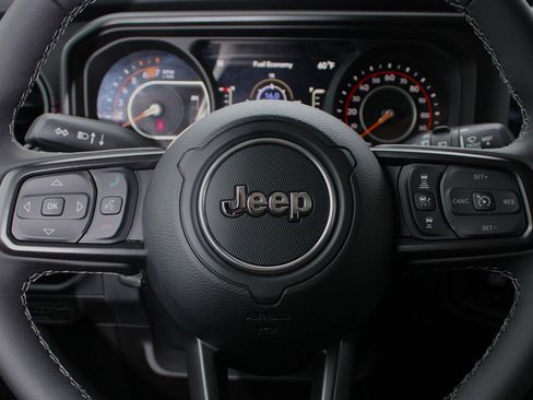 New 2026 Jeep Wrangler Unlimited Rubicon image 17