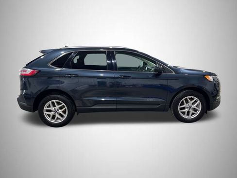 Used 2022 Ford Edge SEL w/ Convenience Package image 6