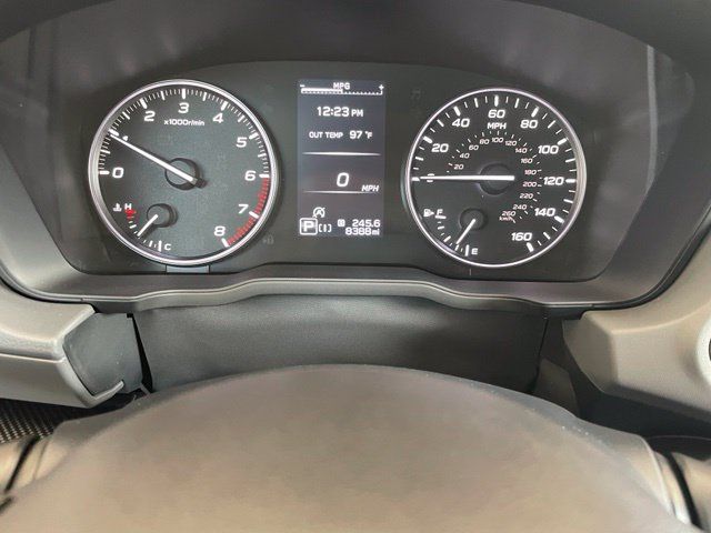 Used 2025 Subaru Crosstrek 2.5i Premium AWD/4WD image 12