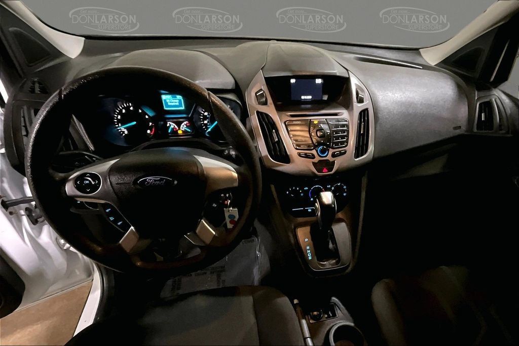 Certified 2017 Ford Transit Connect XLT FWD image 22