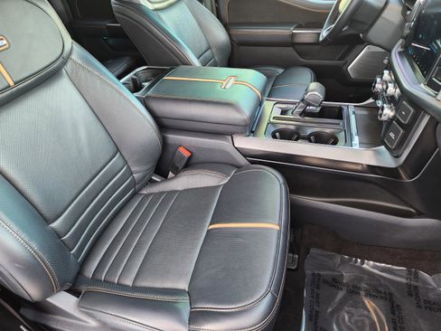 Used 2022 Ford F150 Platinum w/ Equipment Group 701A High image 8