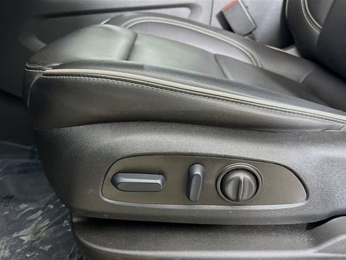 Used 2024 Chevrolet Traverse Premier w/ Redline Edition image 23