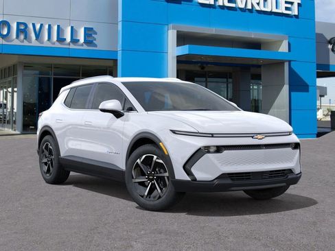 New 2026 Chevrolet Equinox EV LT image 7