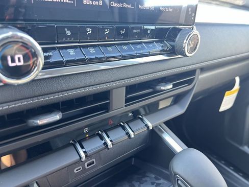 New 2026 Chevrolet Colorado LT w/ LT Convenience Package image 11