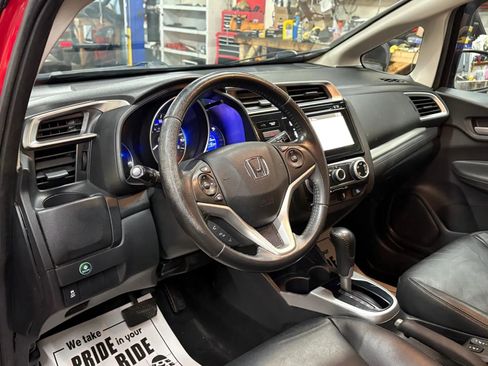 Used 2015 Honda Fit EX image 18