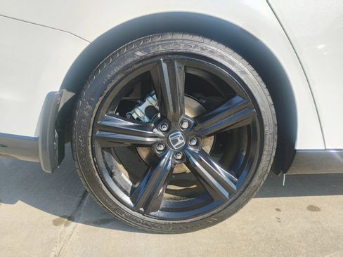 Certified 2025 Honda Accord Sport image 23