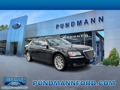 Used 2011 Chrysler 300 Limited w/ Luxury Group