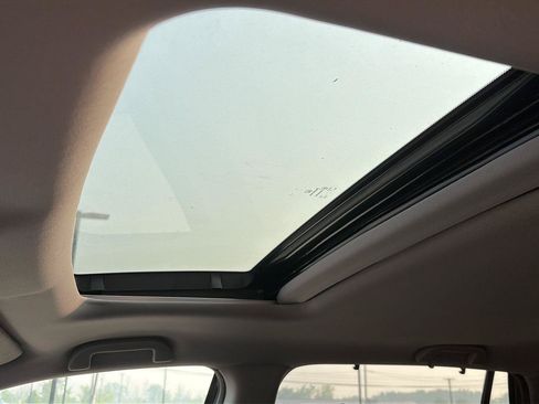 Used 2022 Honda Pilot Special Edition image 16