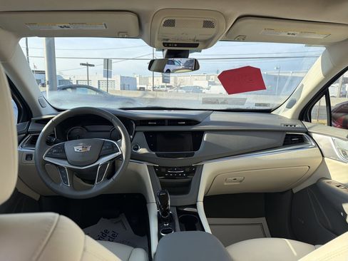 Certified 2020 Cadillac XT5 Premium Luxury image 25