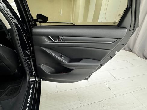 Used 2021 Honda Accord Sport Special Edition image 15