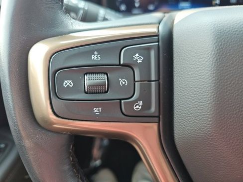 Used 2023 Chevrolet Suburban High Country w/ Premium Package 2 image 19