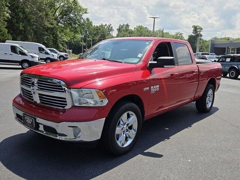 Used 2019 RAM 1500 Big Horn AWD/4WD image 3