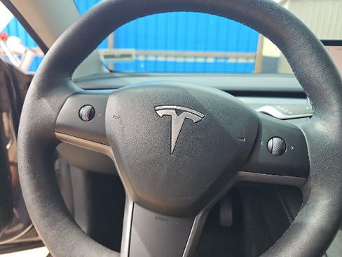 Used 2023 Tesla Model 3 Long Range AWD/4WD image 6