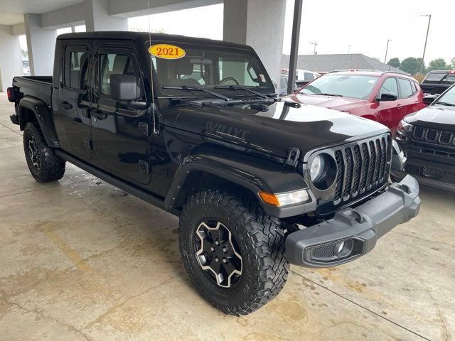 Used 2021 Jeep Gladiator Sport AWD/4WD image 3