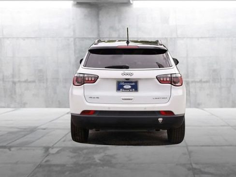 Used 2025 Jeep Compass Limited AWD/4WD image 5