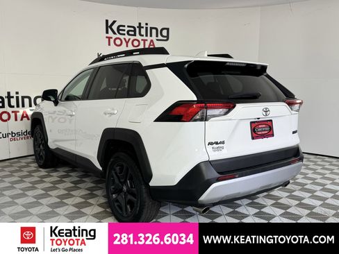 Used 2024 Toyota RAV4 Adventure AWD/4WD image 8