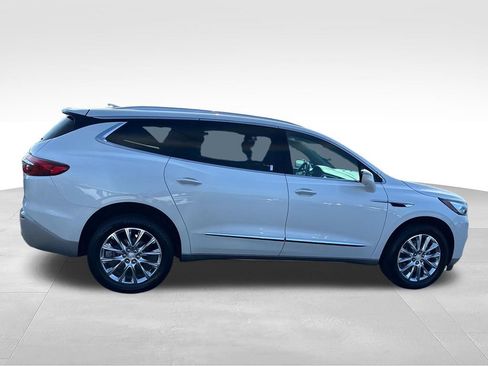 Used 2021 Buick Enclave Essence FWD image 6