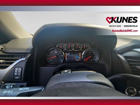Used 2015 Chevrolet Suburban LTZ AWD/4WD image 13