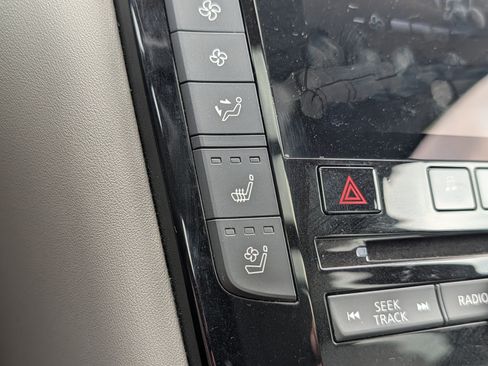 Certified 2023 INFINITI QX50 Sensory w/ Accent Package AWD/4WD image 28