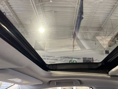 Used 2019 Honda Civic EX image 21