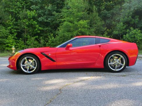 Used 2014 Chevrolet Corvette Stingray Coupe w/ 3LT Preferred Equipment Group RWD image 35