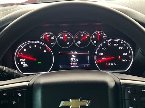 Used 2022 Chevrolet Silverado 1500 Custom w/ Safety Confidence Package image 17