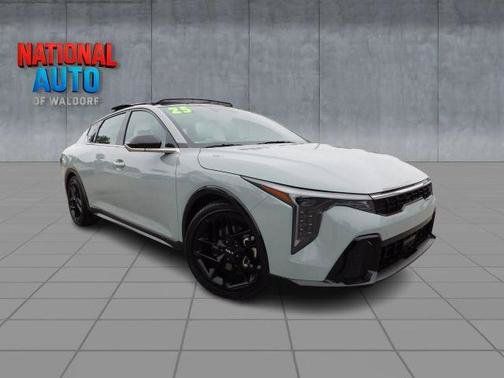 Used 2025 Kia K4 GT-Line Turbo FWD image 1