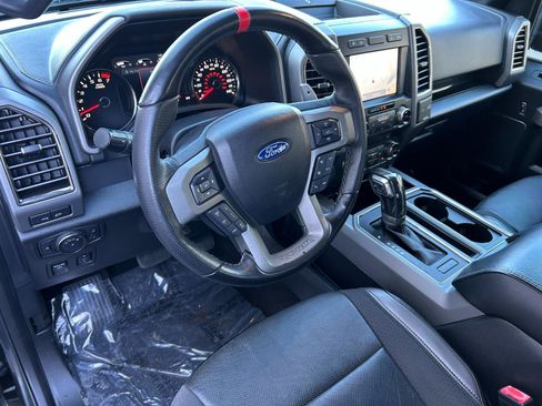Used 2019 Ford F150 Raptor w/ Equipment Group 802A Luxury image 17