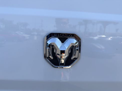 Used 2025 RAM ProMaster 2500 w/ Convenience Group FWD image 36