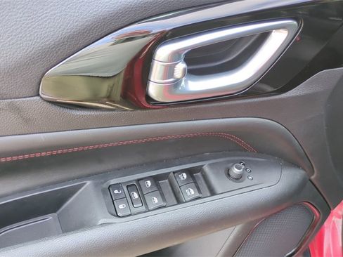 Used 2024 Jeep Compass Trailhawk image 11