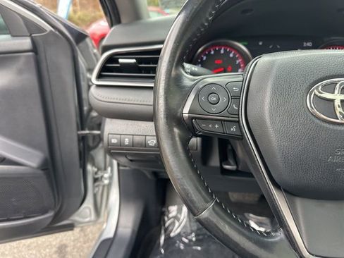 Used 2021 Toyota Camry XSE FWD image 18