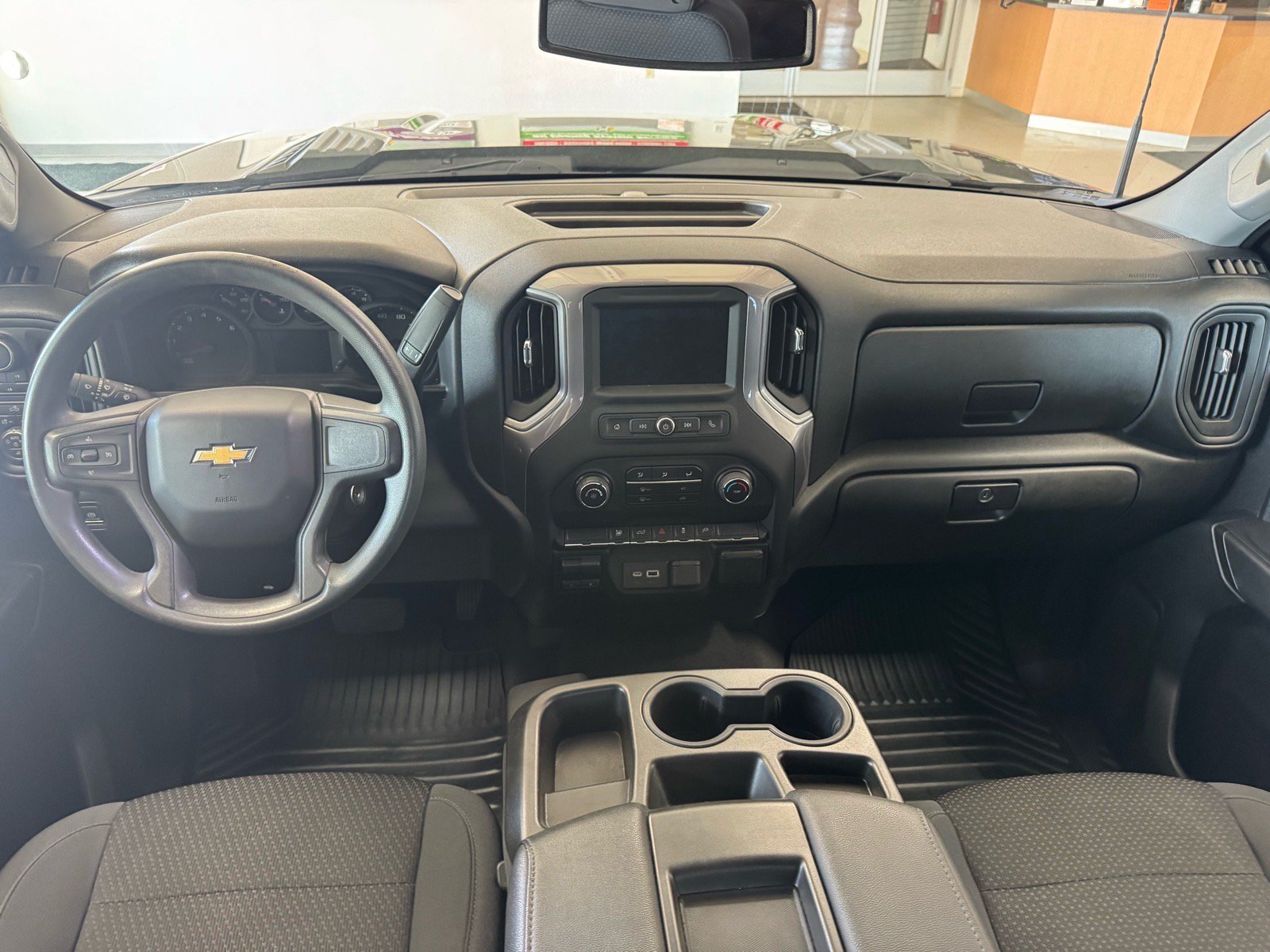 Used 2022 Chevrolet Silverado 2500 Custom w/ Custom Value Package AWD/4WD image 13